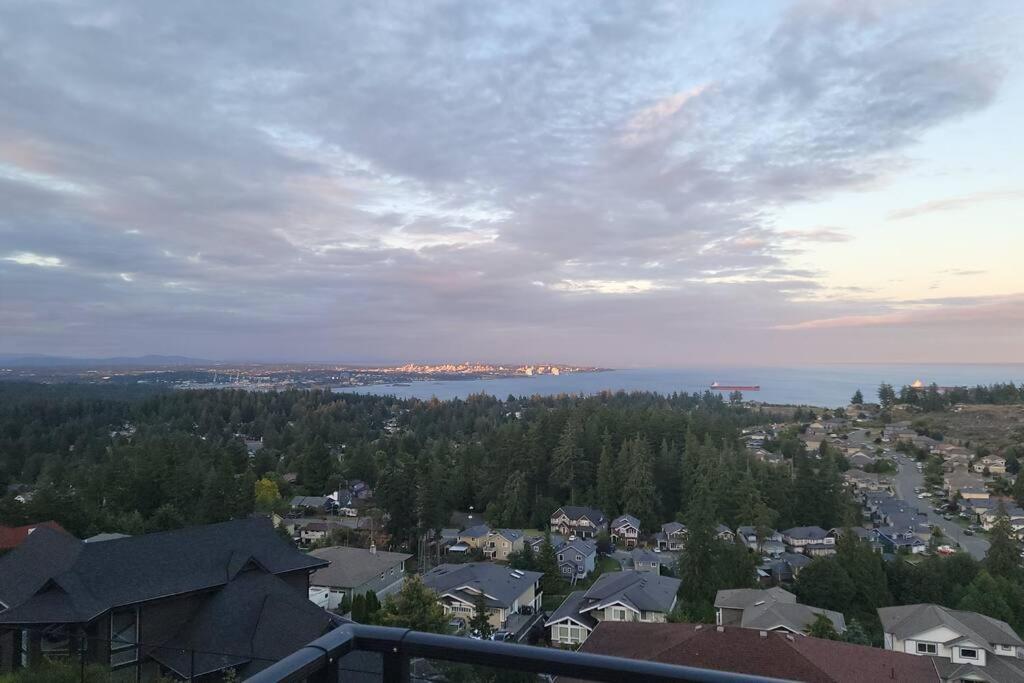 Eagle'S View Penthouse Appartement Victoria Buitenkant foto