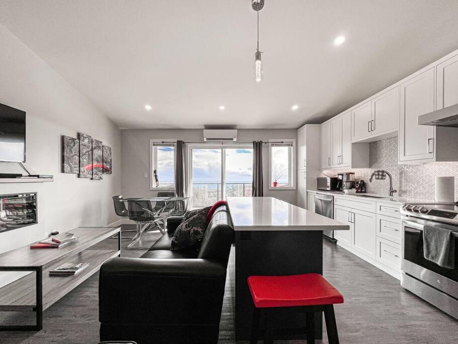 Eagle'S View Penthouse Appartement Victoria Buitenkant foto