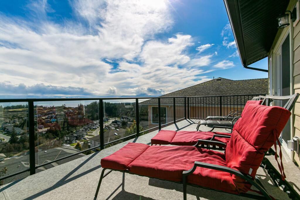 Eagle'S View Penthouse Appartement Victoria Buitenkant foto