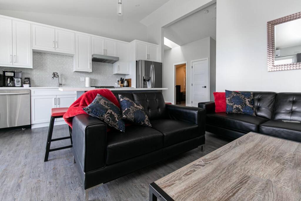 Eagle'S View Penthouse Appartement Victoria Buitenkant foto